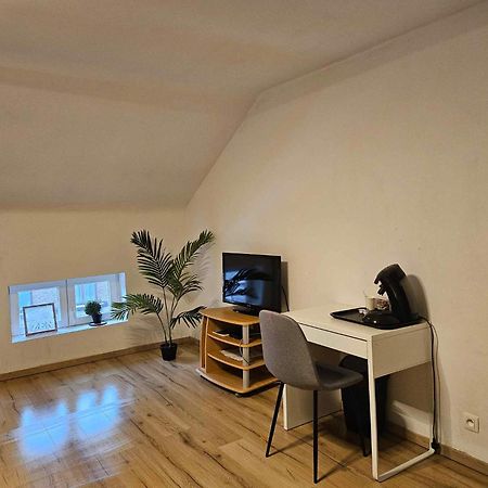 Le Caillou Blanc Apartment ชาร์เลอรัว ภายนอก รูปภาพ